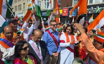 Chicago Celebrates India with Devkinandan Thakur, Blending Devotion with National Pride