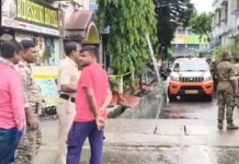 Tarapith Hotel Fire Kills Seven And Injures Several in West Bengal Tarapith Hotel Fire Kills Seven And Injures Several in West Bengal