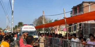 Seven Dead, Several Injured in Stampede at Lakhisarai Temple in Bihar Seven Dead, Several Injured in Stampede at Lakhisarai Temple in Bihar