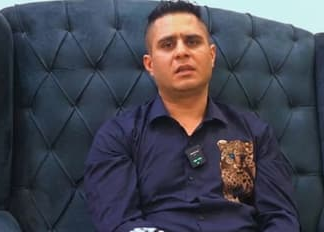 Chandigarh Businessman Announces Free iPhones for Women, Says 5 Phones Will Be Given Daily