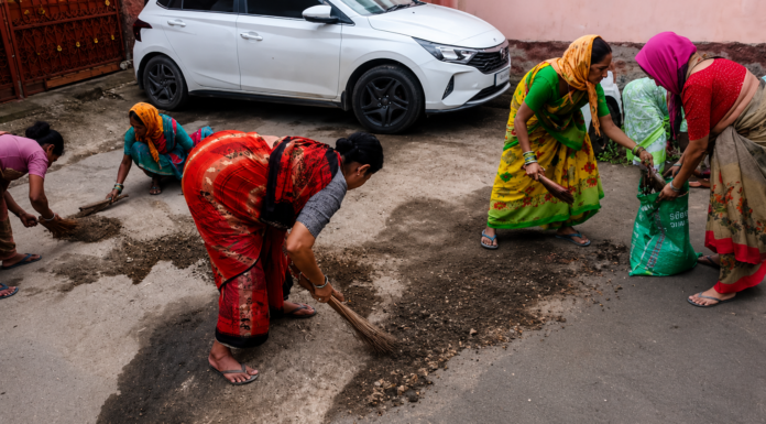 From Street Dust to Gold: How People Make Money From Precious Metal Particles