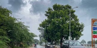 Monsoon Makes A Comeback Before Retreat, Rain To Intensify Across Several States Monsoon Makes A Comeback Before Retreat, Rain To Intensify Across Several States