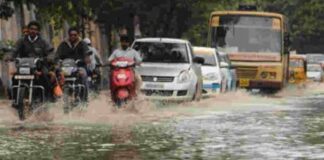 UP Rain Fury: Bahraich Woman Killed As Heavy Rain Hits 59 Districts UP Rain Fury: Bahraich Woman Killed As Heavy Rain Hits 59 Districts
