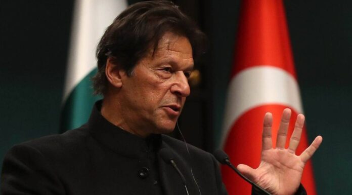 Pakistan Blocks Roads To Islamabad Ahead Of PTI’s October 4 March Pakistan Blocks Roads To Islamabad Ahead Of PTI’s October 4 March