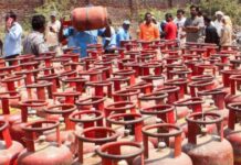 LPG Subsidy Update: Aadhaar Verification Required To Continue Benefits LPG Subsidy Update: Aadhaar Verification Required To Continue Benefits