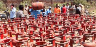 LPG Subsidy Update: Aadhaar Verification Required To Continue Benefits LPG Subsidy Update: Aadhaar Verification Required To Continue Benefits