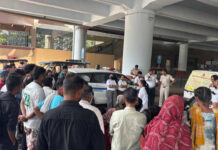 A Street Play on Road Safety Delivers the Message of a ‘Safe Journey’