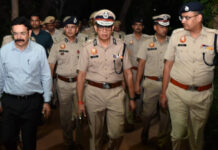 Delhi Police Commissioner Anurag Kumar Hits Streets, Reviews Security Arrangements on Foot
