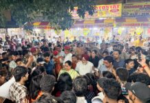 CM Rekha Gupta Listens to Students’ Concerns Over Tea in Mukherjee Nagar