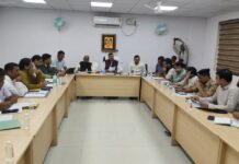 Identification of Tour Operators Before Action at Banke Bihari Temple; Regular Prasad Quality Checks Agreed Identification of Tour Operators Before Action at Banke Bihari Temple; Regular Prasad Quality Checks Agreed