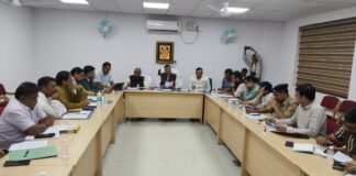 Identification of Tour Operators Before Action at Banke Bihari Temple; Regular Prasad Quality Checks Agreed Identification of Tour Operators Before Action at Banke Bihari Temple; Regular Prasad Quality Checks Agreed
