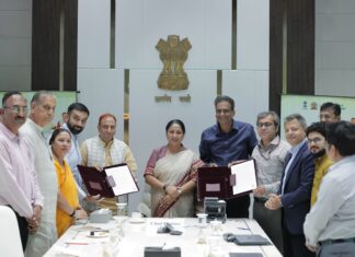 Delhi to set up 250 Collection centres for damaged idols to protect faith and environment Delhi to set up 250 Collection centres for damaged idols to protect faith and environment