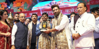 A Rockstar-Style Take on Devotion! Sunil Lodhi’s Hanuman Bhajans Create a Stir at the Red Fort