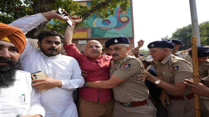 AAP Support Youth Protest In Chandigarh In Solidarity Of CJP, Demands CEC Gyanesh Kumar’s Resignation