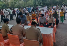'Aashirwad': Strengthening the bond of the 'Khaki' with blessings; the smiles of the elderly become the police's true strength