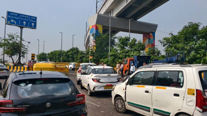 Barapullah Phase-3: Second Lane Opens, Traffic Jams Persist