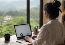 Gen Z girl struggles with her first corporate job, says this