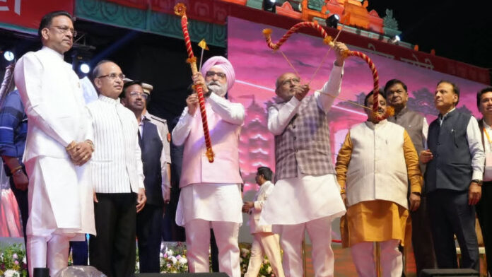 Vijayadashami Celebrations Sweep Delhi from Red Fort to Dwarka, Leaders Call for Victory Over Social Evils