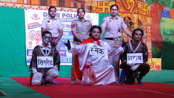 Delhi Police Awareness Campaign at Narela Ramlila Reaches Over 2,500 People