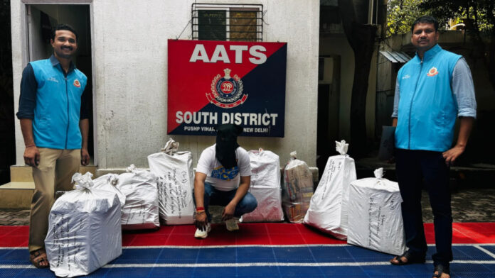 Delhi Police Seize 168 Kg of Banned Firecrackers in Sangam Vihar Ahead of Diwali