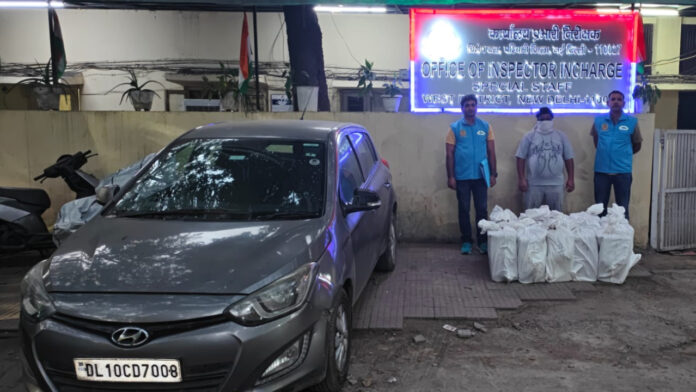 Delhi Police Seize 2,880 Liquor Bottles Ahead of Diwali, Arrest Alleged Smuggler