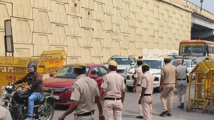 Delhi-UP Border on High Alert, Vigilance Intensified at All Checkpoints