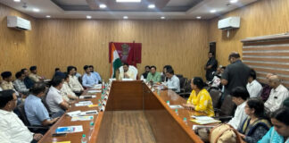 East Delhi Development Committee Reviews Public Grievances, Stresses Timely Action