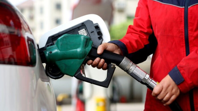 Petrol-Diesel Price Today: Government Hiked Petrol Export Tax to Rs 2.50, Cuts Diesel Duty by Rs 7.50