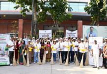 Health Ministry Officials Take to the Field With a Commitment to Cleanliness