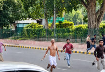 'Hey Gandhi Ji, Where Are You Running?' Viral Video from CJP Protest