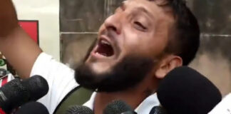 Kashmiri Muslim supporter of PM Modi beaten by Congress workers in Delhi!