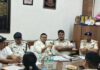East Delhi MLA Raises Encroachment, Traffic Jam and Parking Issues at Krishna Nagar Meeting