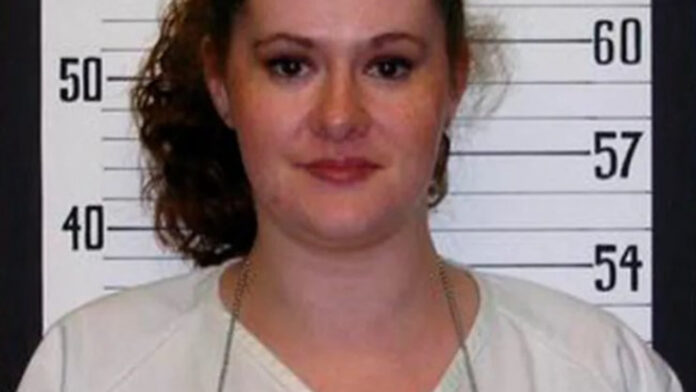 Murder convict survives execution by two lethal injection, first case in the entire history of America