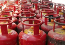 Pakistan LPG Cylinder Price Hits Rs 8,200, What Are the Rates in India Today?