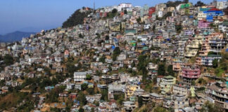Don't want crowded tourist destinations? Note the off-seasons of these five places