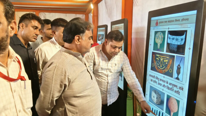 Rakhigarhi Festival Connects Generations With India’s Rich Heritage: Haryana Deputy Speaker Krishan Lal Midha Midha Explores Harappan Exhibits, Praises Indigenous Products and Enjoys Kulfi and Pakoras With Children at the Week-Long Festival