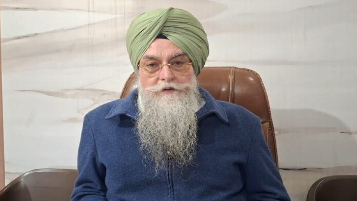 Modi's Delhi Police Storms Gurdwara Bangla Sahib Wearing Shoes & Bareheaded, Violating Sanctity of Guru Ghar: Kultar Singh Sandhwan