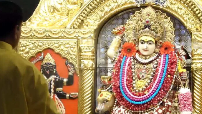 Ashtami or Navami: When Should You End Your Shardiya Navratri Fast? Check the Right Date and Rituals