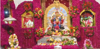 Navratri Begins in Vrindavan, Maa Katyayani Temple Echoes With Chants of the Goddess