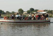 Overloaded Boats on Yamuna Raise Safety Concerns in Vrindavan