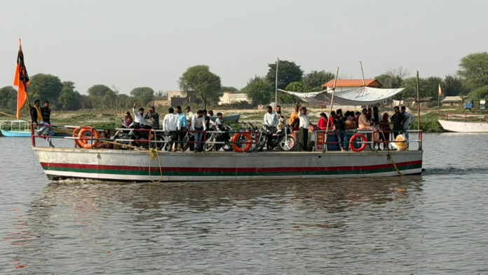 Overloaded Boats on Yamuna Raise Safety Concerns in Vrindavan