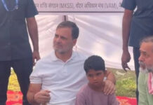 Rahul Gandhi Visits Trilokpuri Amid Complaints Over Missing Names in Voter Lists