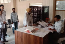 SDM Hears Public Grievances at Samadhan Camp, Directs Officials to Ensure Swift Action