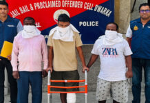 Secret Tip-Off Leads Dwarka Police to Three Proclaimed Offenders Hiding in Mahavir Enclave