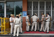 Security ‘Red Alert’ in the Capital! 11 Metro Gates Closed; Strict Measures on Roads