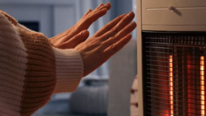What is the difference between a room heater, a blower and oil heater? Know which one one to buy this winter
