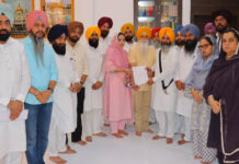 Why Are Sukhbir Badal & Harjinder Dhami Silent on Bangla Sahib Incident? MLA Manvinder Singh Giaspura