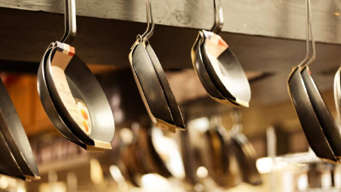 Your Blackened Aluminium Kadhai Will Shine Like New Again: Easy Cleaning Tricks You Should Know